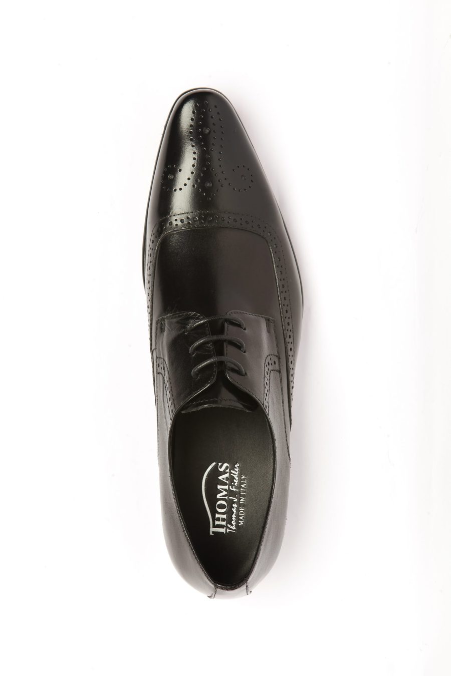 Zapato cuero negro punta ovalada